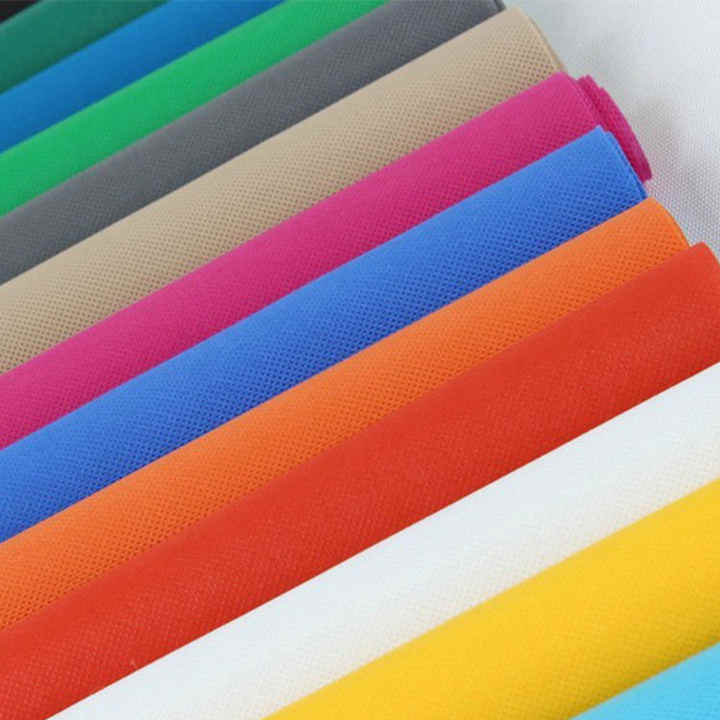 100% PP Spunbond Nonwoven Fabric Color Non-woven Roll